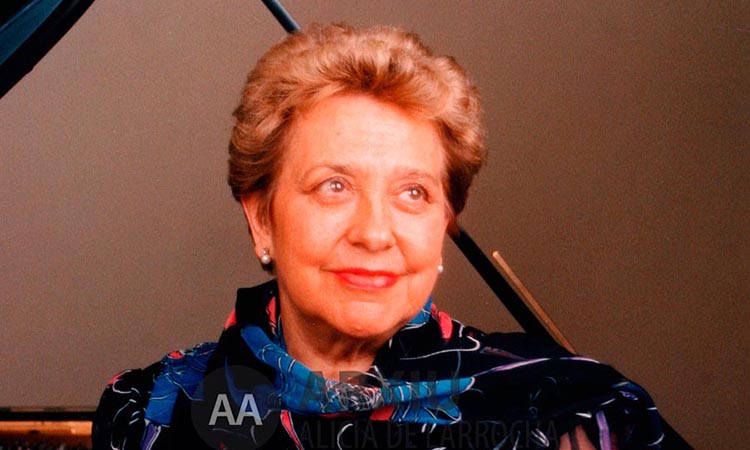 Nova York recordarà la pianista barcelonina Alícia de Larrocha