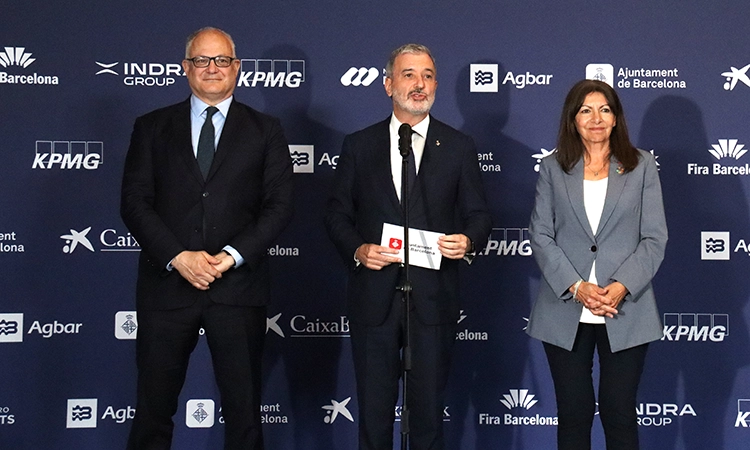 Els alcaldes de Barcelona, París i Roma escenifiquen unitat per reivindicar habitatge assequible a Brussel·les