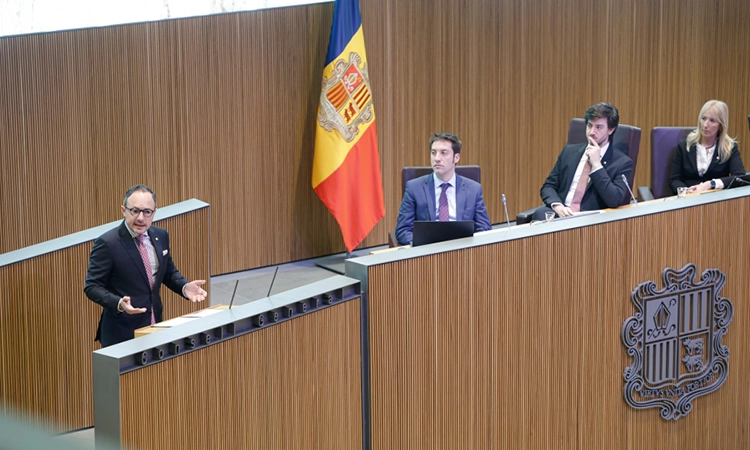 Andorra aprova la llei del català que obligarà a tenir un nivell mínim a tots els residents