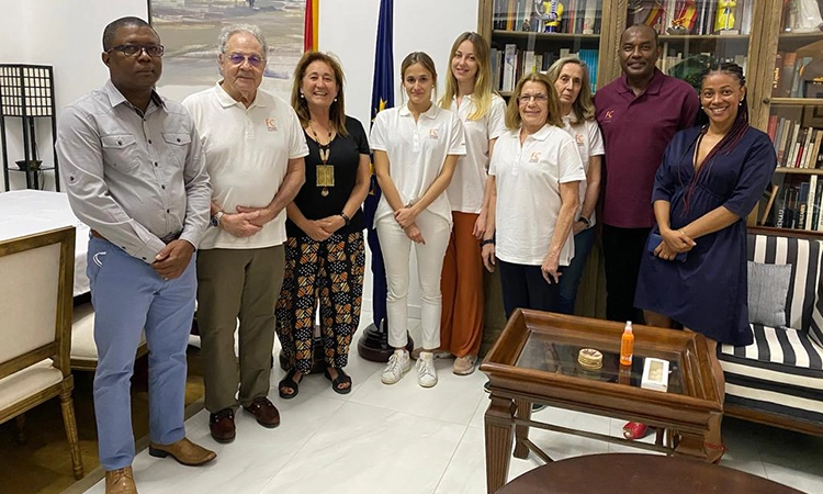 Barcelona commemora els 50 anys de la independència de la República de Cabo Verde