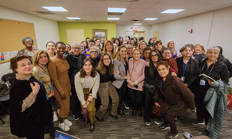 El Consell Nacional de les Dones de Catalunya reconeix la "resistència feminista" en un acte a Nova York