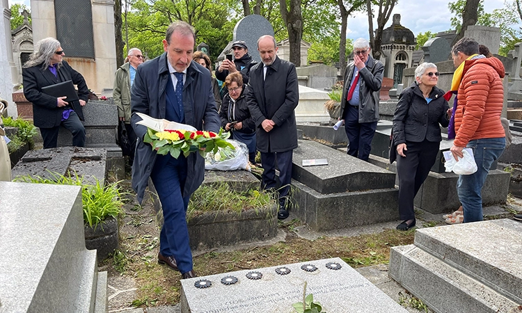 Espadaler commemora a París el 80è aniversari de l'alliberament del camp de Mauthausen