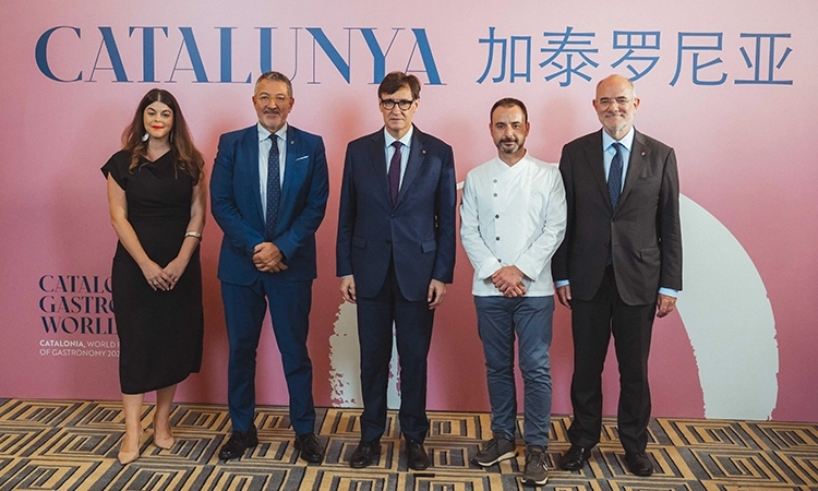 Illa, des de Pequín: "La millor manera de presentar-nos és a través de la nostra gastronomia"