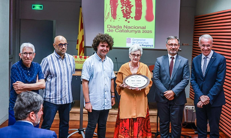 La Casa de la Generalitat de Perpinyà distingeix l’associació Arrels amb el premi Carles de Llar