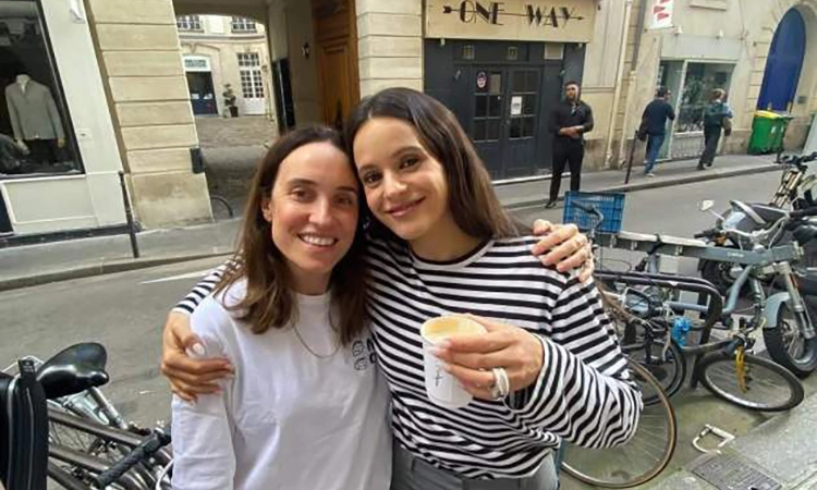 Així Rosalía va canviar el destí d'una cafeteria catalana a París