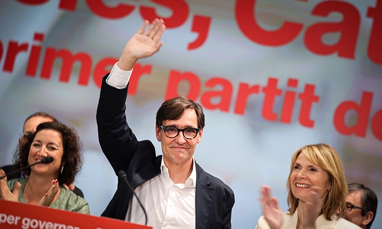 El PSC guanya les eleccions catalanes i ERC s'enfonsa