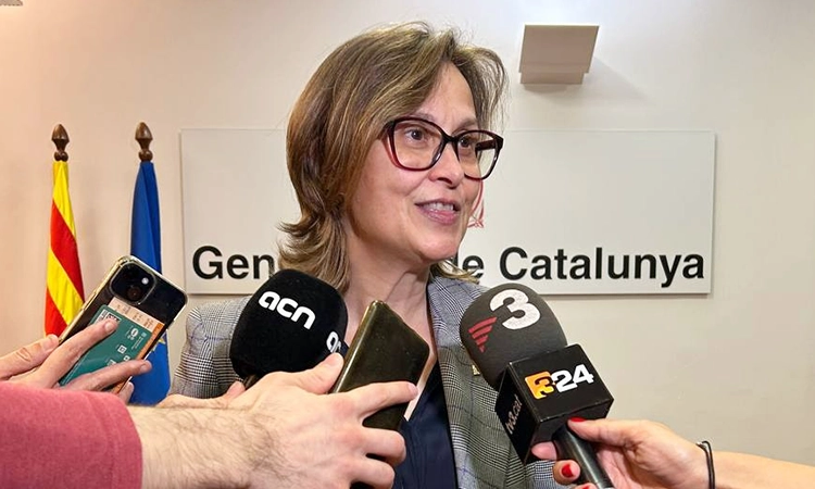 Serret posiciona l'oficialitat del català a Europa en una trobada amb la pròxima presidència hongaresa del Consell