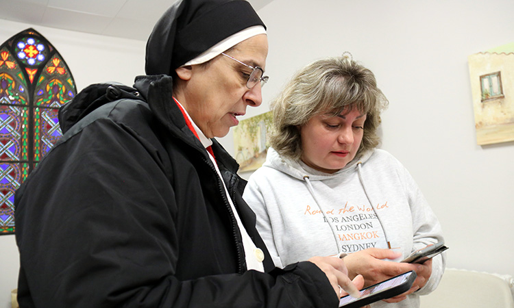 Sor Lucia Caram vol construir un hospital de campanya a Ucraïna